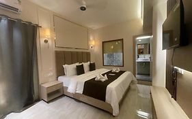Hotel Royal Casa 2*